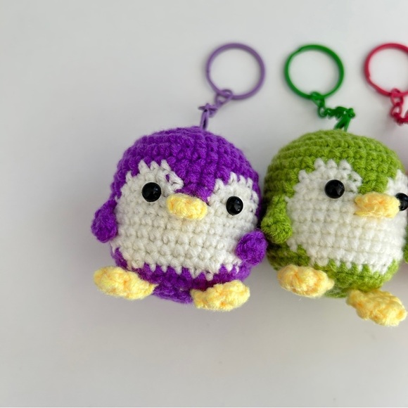 Handmade Crochet Knit Cute Penguin Keychains Bag Charm in Purple Green Pink Blue - Picture 3 of 15